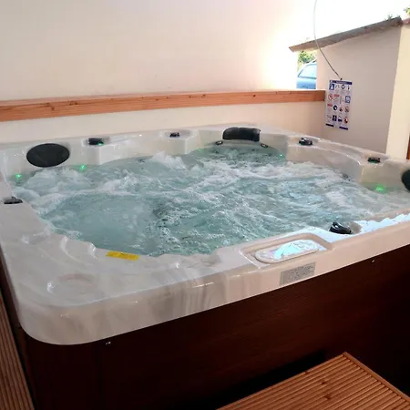 My Dalmatia - Sea View Holiday With Private Jacuzzi Holiday home Sestrunj